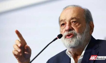 Carlos Slim anuncia inversión de 5 mil millones de dólares en México