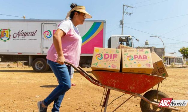 DIF Nayarit lleva apoyo alimentario a familias vulnerables de Tepic