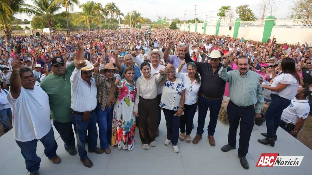 Más de 7 mil personas acompañan a Elizabeth López Blanco para fortalecer el campo de Nayarit