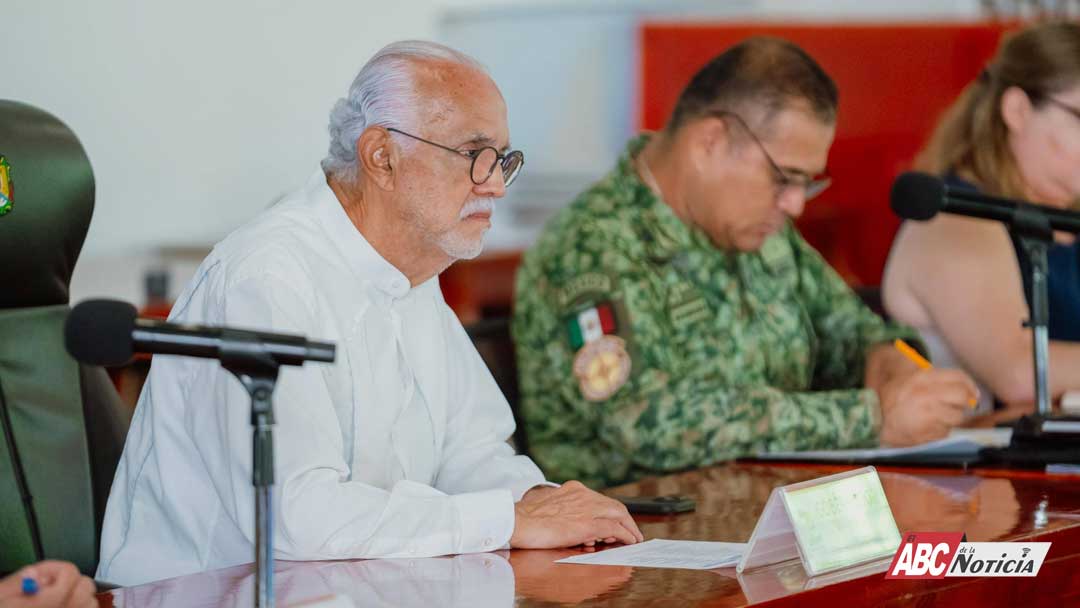 Miguel Ángel Navarro fortalece estrategia por la paz y la seguridad en Nayarit