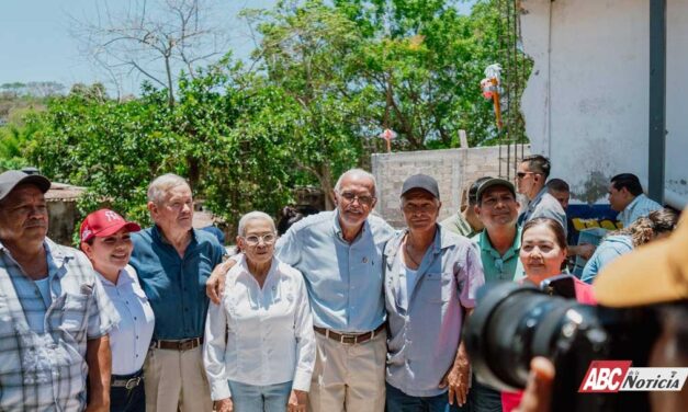 Miguel Ángel Navarro y Beatriz Estrada cumplen compromisos y fortalecen la recuperación de Jalcocotán