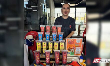 Niño de 11 años nayarita crea chamoy saludable tras prohibición de productos chatarra en escuelas