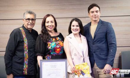 Xalisco reconoce a Tatiana del Real y celebra el impulso al cine nayarita