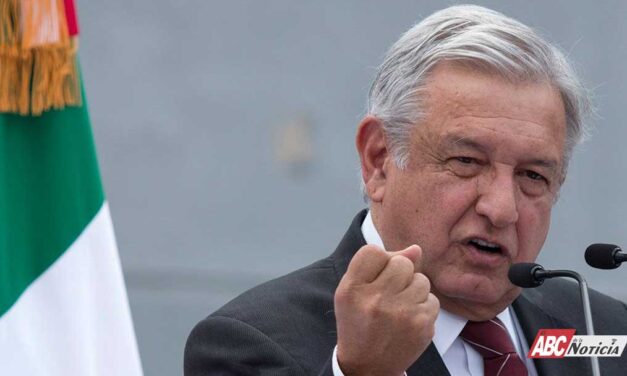 AMLO respalda a Sheinbaum y cuestiona política de EU