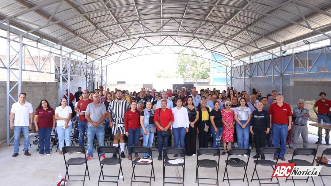 Elizabeth López Blanco encabeza asambleas informativas en San Pedro Lagunillas y Huajicori