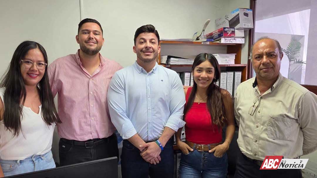 Fortalece licenciado José Israel Santillán la coordinación interna del Ayuntamiento de Bahía de Banderas