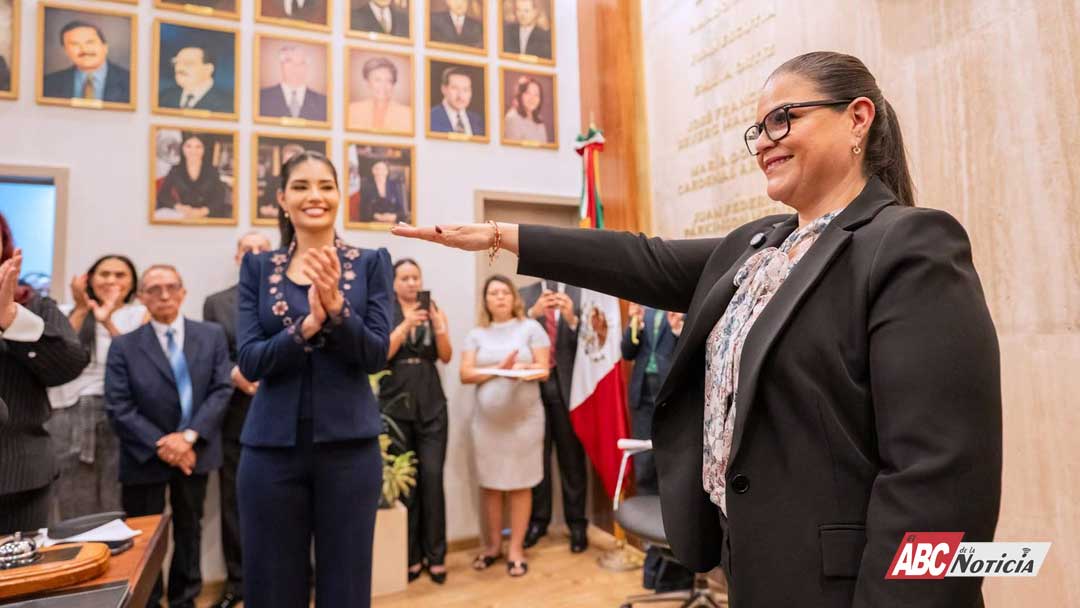 Geraldine Ponce solicita licencia; rinde protesta Blanca Simancas como presidenta municipal de Tepic
