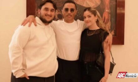 Hijo de AMLO es captado en exclusiva inauguración de restaurante de Salt Bae en CDMX