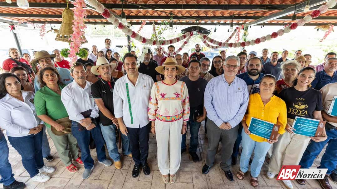 Impulsan a productores cafetaleros y artesanos para fortalecer el turismo con identidad en Nayarit