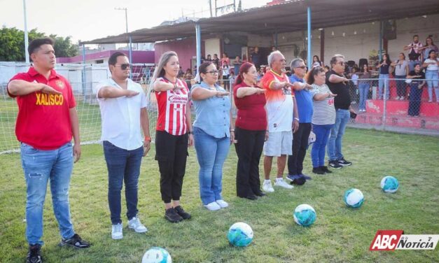 Inauguran el Torneo de Barrio 2026 en Xalisco; promueven deporte y convivencia familiar