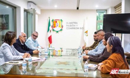 Miguel Ángel Navarro impulsa acciones conjuntas para fortalecer los servicios de salud y la educación