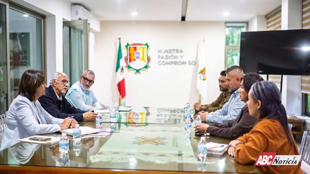 Miguel Ángel Navarro impulsa acciones conjuntas para fortalecer los servicios de salud y la educación