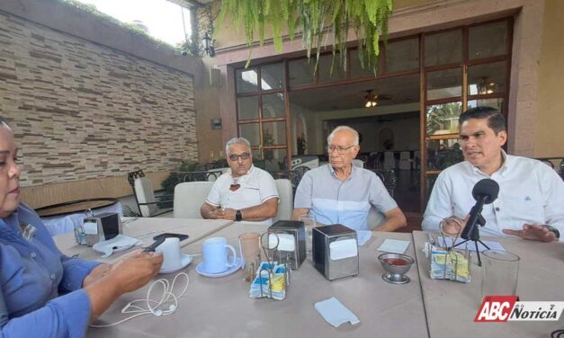 Pavel Jarero cuestiona encuestas y reparto de dádivas en proceso interno de la Cuarta Transformación