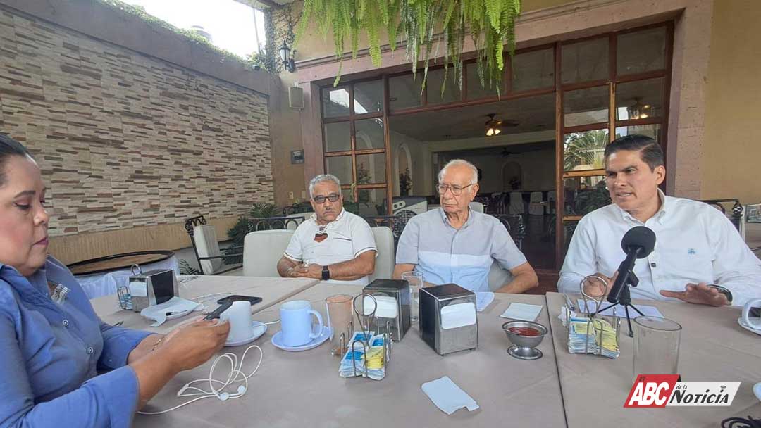 Pavel Jarero cuestiona encuestas y reparto de dádivas en proceso interno de la Cuarta Transformación