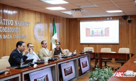 Prepara Congreso a jóvenes del Parlamento Juvenil Nayarit 2026
